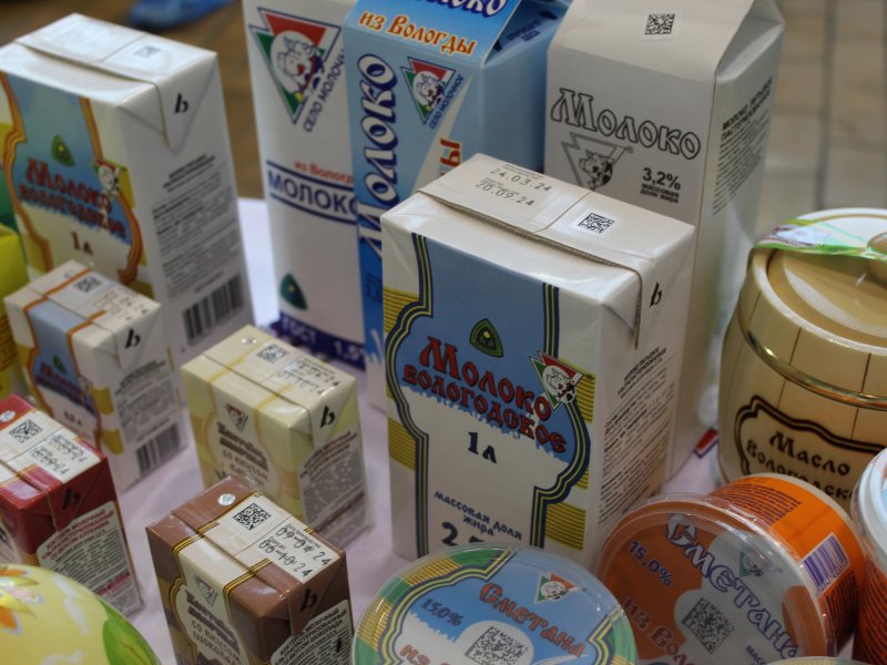 Молоко от УОМЗ содержит только молочные компоненты